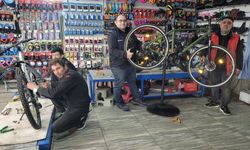 3 kuşak Aydınlılara hizmet veren aile