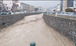 Söke Çayı, afetin boyutu gösterdi