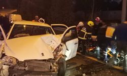 Aydın’da feci kaza: Sürücü araçta sıkıştı