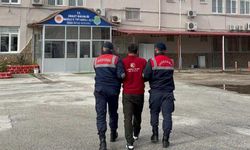 12 ayrı suçtan 25 yıl hapis cezası ile aranıyordu: Kuyucak Jandarması azılı hırsızı enseledi