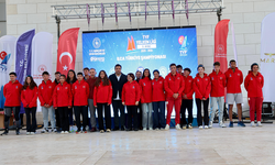 Didim'deki TYF Türkiye Şampiyonasında dereceye girenler ödüllerini aldı