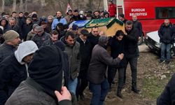 Kazada ağır yaralanan genç 5 günlük yaşam mücadelesini kaybetti