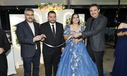 AK Partili başkandan evliliğe ilk adım