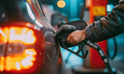 Benzine yeni zam kapıda: Akaryakıtta tabela yeniden değişiyor
