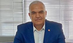 Başkan Akın, Demir’e sert çıkıştı: ”Öküzün trene baktığı gibi’ bakakaldınız”