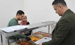 Bu lokantada Ramazan’da yemek ücretsiz