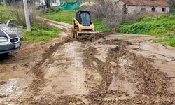 Efeler Belediyesi yoğun yağışlara karşı teyakkuzda