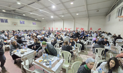 Keşkekçi Hülya, 5 bin kişiyi iftar sofrasında buluşturdu: Gelenek bu yıl da devam etti