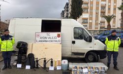 Kiralık araçla göçmen kaçakçılığı: Kaçan araçtan 27 göçmen çıktı