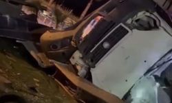 Aydın'da korkutan kaza: Kontrolden çıkan araç mağazaya girdi