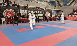 Kuşadası Ritmikada'dan Sakarya'da kürsü heyecanı