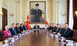 Özmen’den Bakan Gürlek’e hayırlı olsun ziyareti