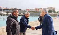 Savaş’tan Efeler’de esnaf turu