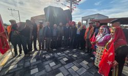 Germencik'te görkemli açılış: Turanlar Deve Heykeli açıldı