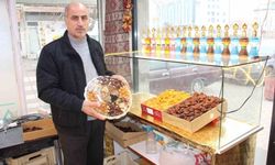 Oğlu tarafından bıçaklanan adam hayatını kaybetti