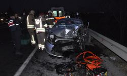 Zincirleme kaza 2 kişiyi hayattan kopardı