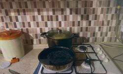 Ocakta yemek unuttu, canından oldu