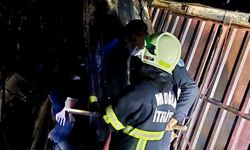 Cayır Cayır yandı: İşçi lojmanları alevlere teslim oldu