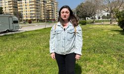 Eski belediye başkanını sokak ortasında protesto etti: "Gözyaşlarımın aktığı her an ah ediyorum"