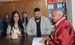 AK Partili başkan evlendi