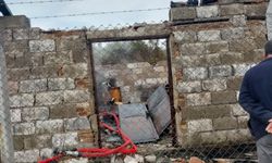 Didim'de gecekondu yangını korkuttu