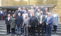 Aydınlılardan, CHP’ye tepki “Allah’a havale ediyoruz”