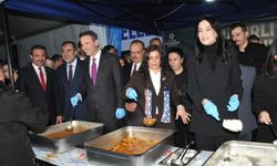 Bakan Bayraktar Aydınlılarla iftarda buluştu