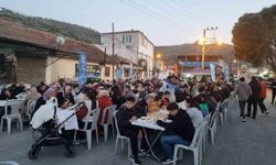 Başkan Çerçioğlu, vatandaşları iftar sofrasında buluşturuyor