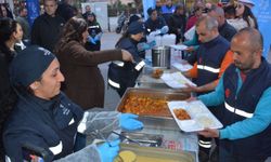 Başkan Çerçioğlu, iftarda vatandaşlarla buluştu