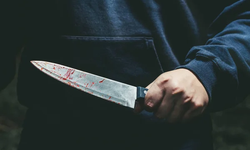 Firari koca aranıyor: Eşini bıçaklayıp, kaçtı