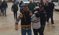 Hastaneden eli kelepçeli kaçtı, yeniden yakalandı