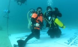 'Guinness Dünya Rekoru' su altında ''Çanakkale Şehitleri' için kırıldı