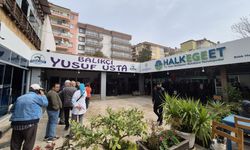 Aydınlı emekliler Halk Ege Et'e akın etti: Uzun kuyruklar oluştu