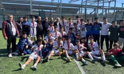 İncirliova Belediyespor, şampiyon oldu