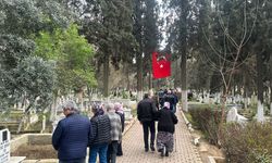 İncirliovalılar mezarlıklara akın etti