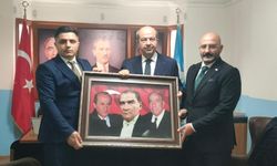 KKTC’nın eski Cumhurbaşkanı Tatar’dan Didim Ülkü Ocaklarına ziyaret