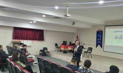 Liseli gençlere kariyer desteği