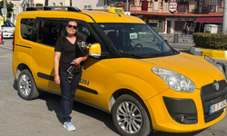 Sarı Taksi'nin 'Şoför Aysel’i yolların tozunu siliyor