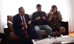 Vali Canbolat’tan şehit ailesine bayram ziyareti