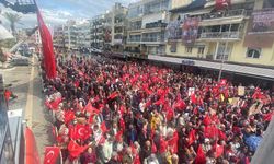 Kuşadası Özgür Özel’i bekliyor