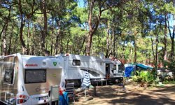 Didim Zabıtası Karavan ve Çadırcılara tebligat sürecini başlattı