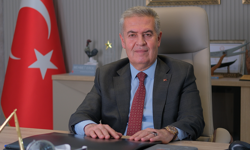 Buharkent Belediye Başkanı Mehmet Erol’dan 23 Nisan Mesajı