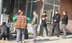 Tartıştığı eşini av tüfeğiyle öldürdü