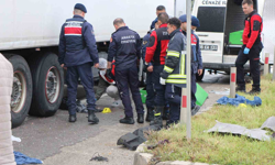 Cenaze dönüşü feci kaza: Otomobilden fırlayan bebek hayatını kaybetti