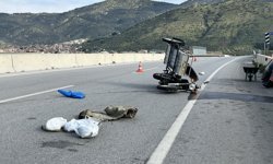 Otomobille çarpışan motosikletli yaralandı