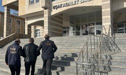 FETÖ hükümlüsü yakayı  ele verdi