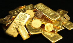 Altın yeni haftaya düşüşle başladı