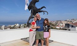 Amerikalı yayıncının 'Kuşadası'nda uzaylı gördüm' paylaşımı viral oldu