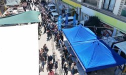 Aydın Büyükşehir Belediyesi Söke’de binlerce fideyi vatandaşlarla buluşturdu