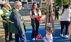 Aydınlı minik kalplere anlamlı hediye